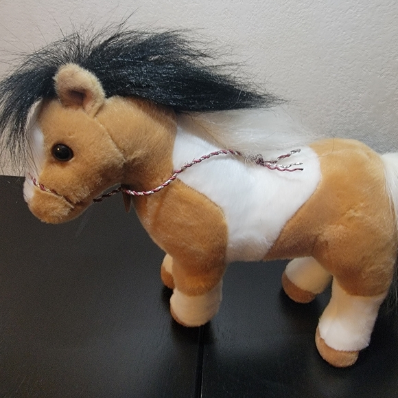 Breyer | Toys | Breyer Horse 1 Plush Stuffed Animal Tan White Black ...